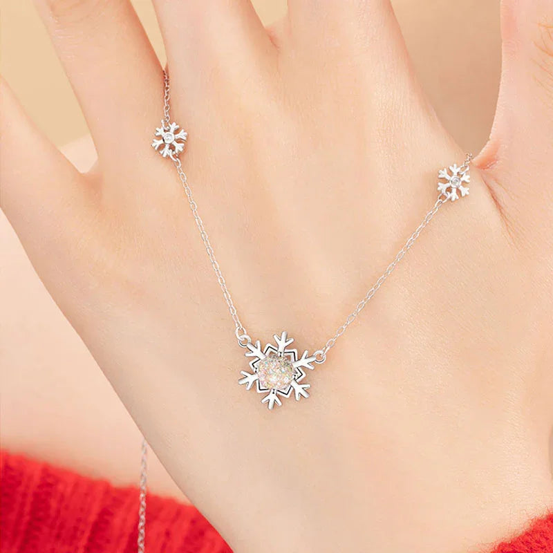 Christmas Snowflake Romantic Sparkling Necklace