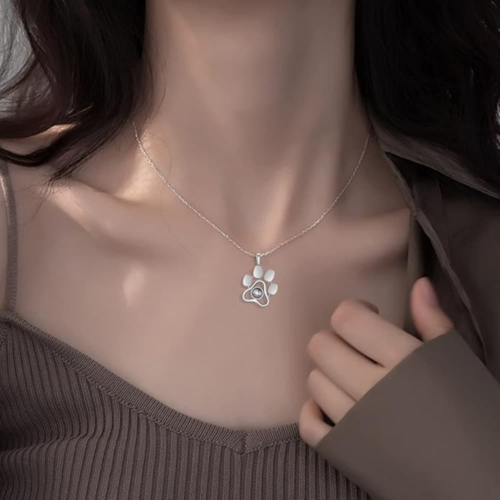 Eternal Bond – Custom Dog Paw Projection Necklace