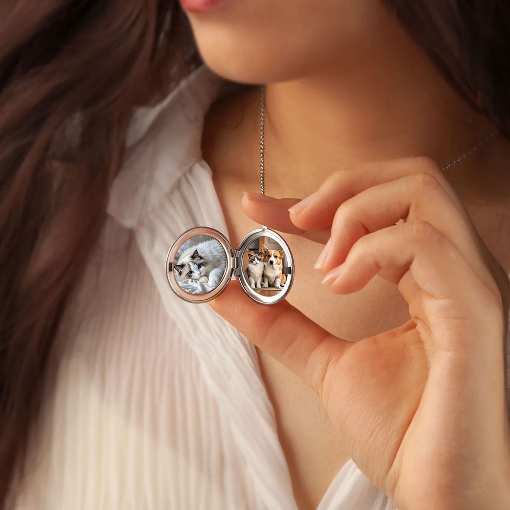 Custom Pet Photo Locket Necklace | Personalised Memory Pendant